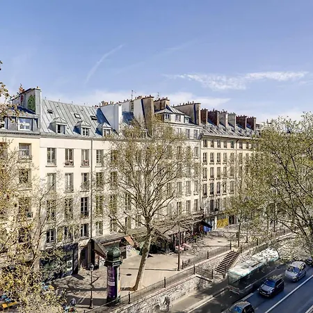 Apartment De Luxe A Republique Avec Terrasse Paris